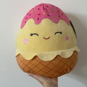 Squishmallow - Shannon - BNWT